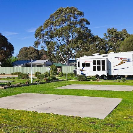 Sandhurst Motel Carrum Downs ภายนอก รูปภาพ