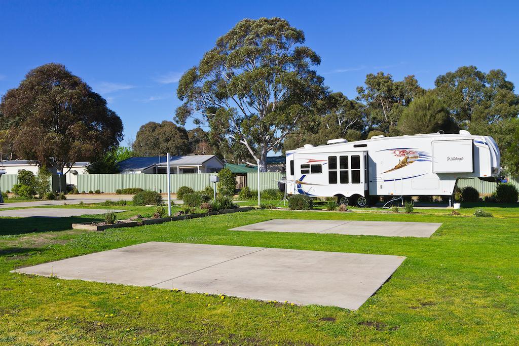 Sandhurst Motel Carrum Downs ภายนอก รูปภาพ