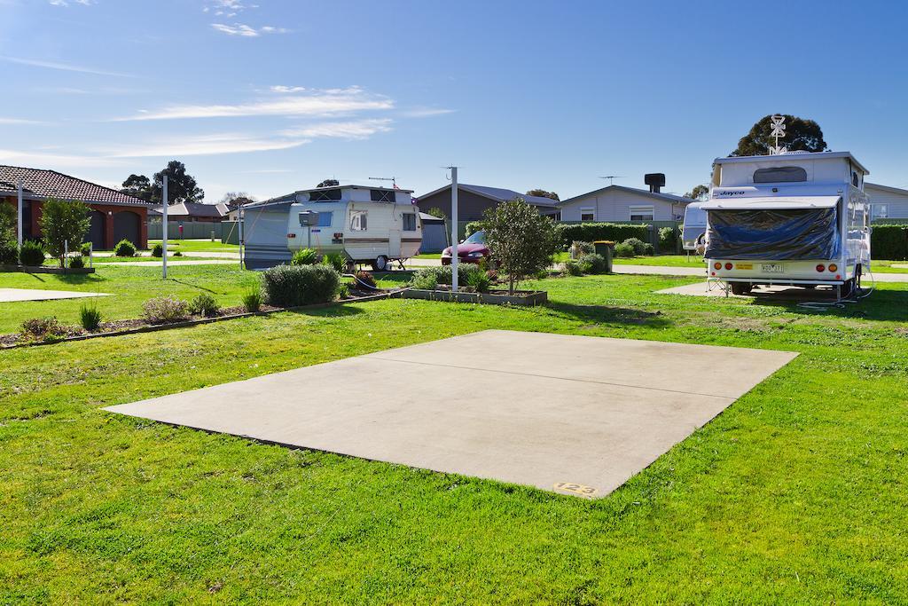 Sandhurst Motel Carrum Downs ภายนอก รูปภาพ