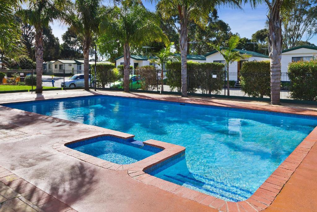 Sandhurst Motel Carrum Downs ภายนอก รูปภาพ