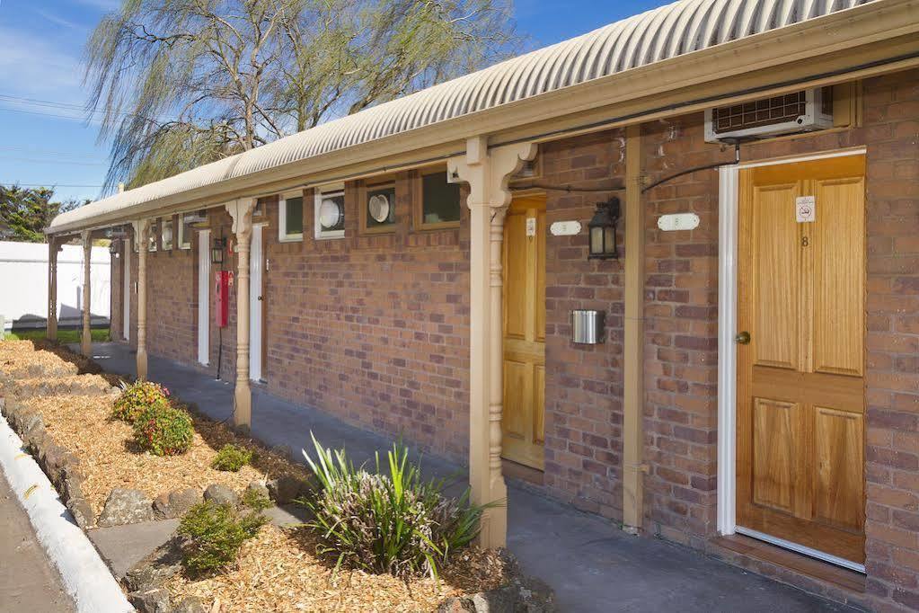Sandhurst Motel Carrum Downs ภายนอก รูปภาพ