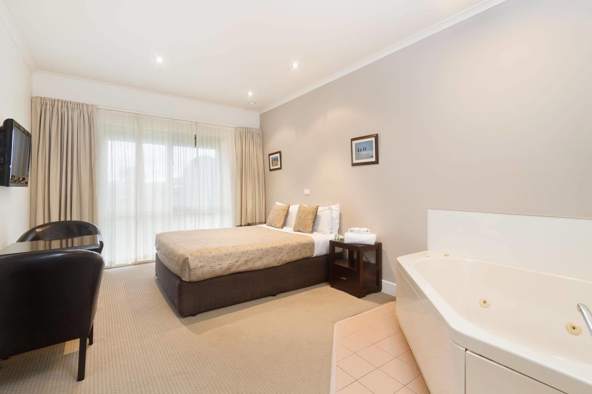 Sandhurst Motel Carrum Downs ภายนอก รูปภาพ